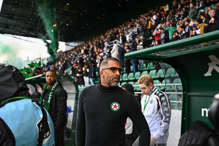 Habib Beye, entraineur du Red Star