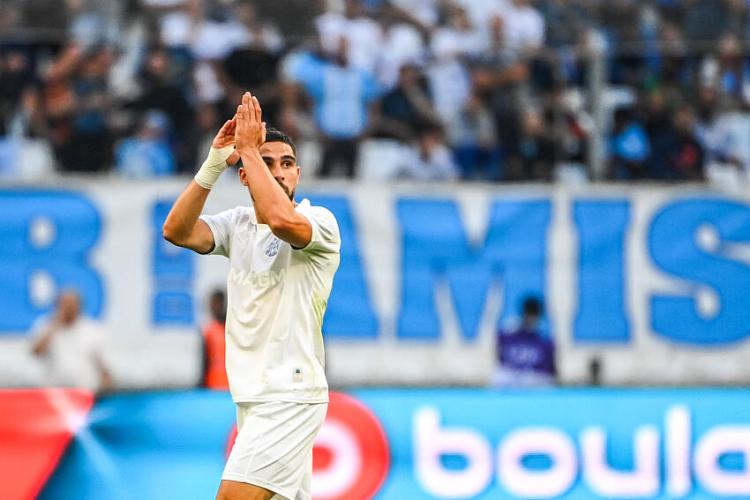 Neal Maupay sous le maillot de l'OM.