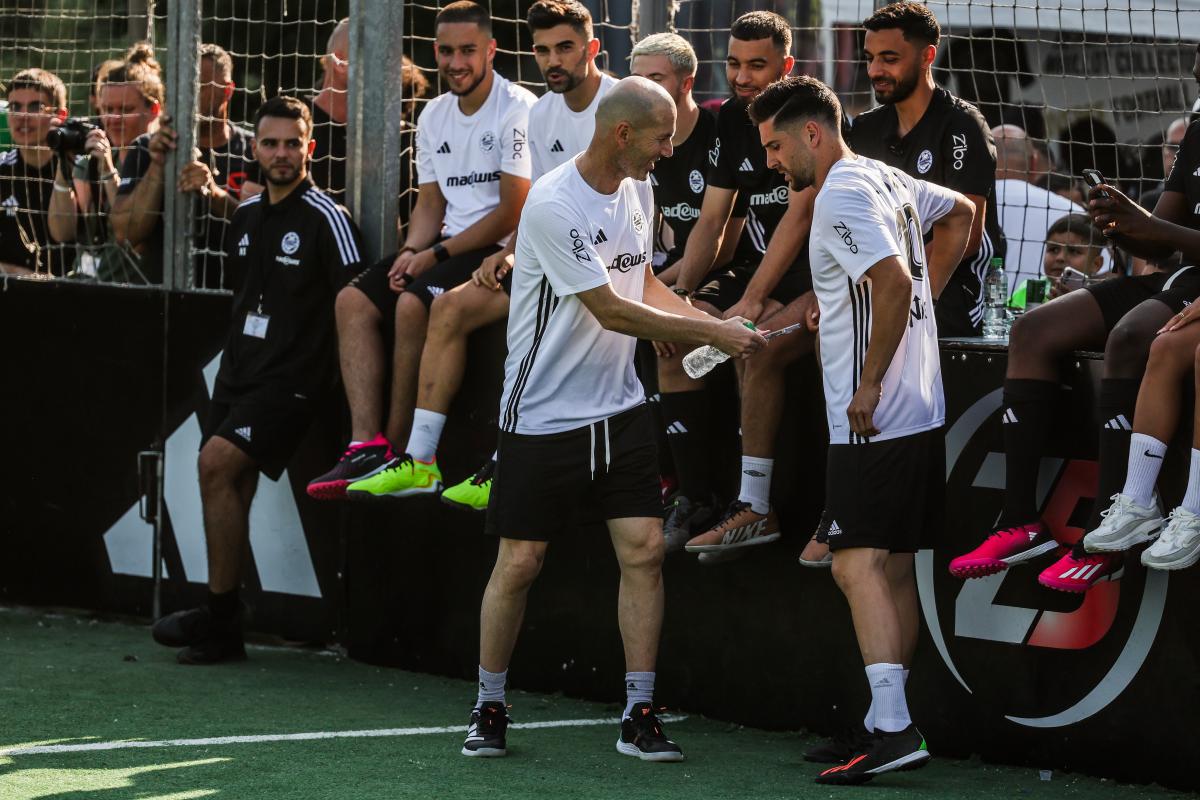 Luca Zidane en compagnie de son père, Zinedine Zidane.