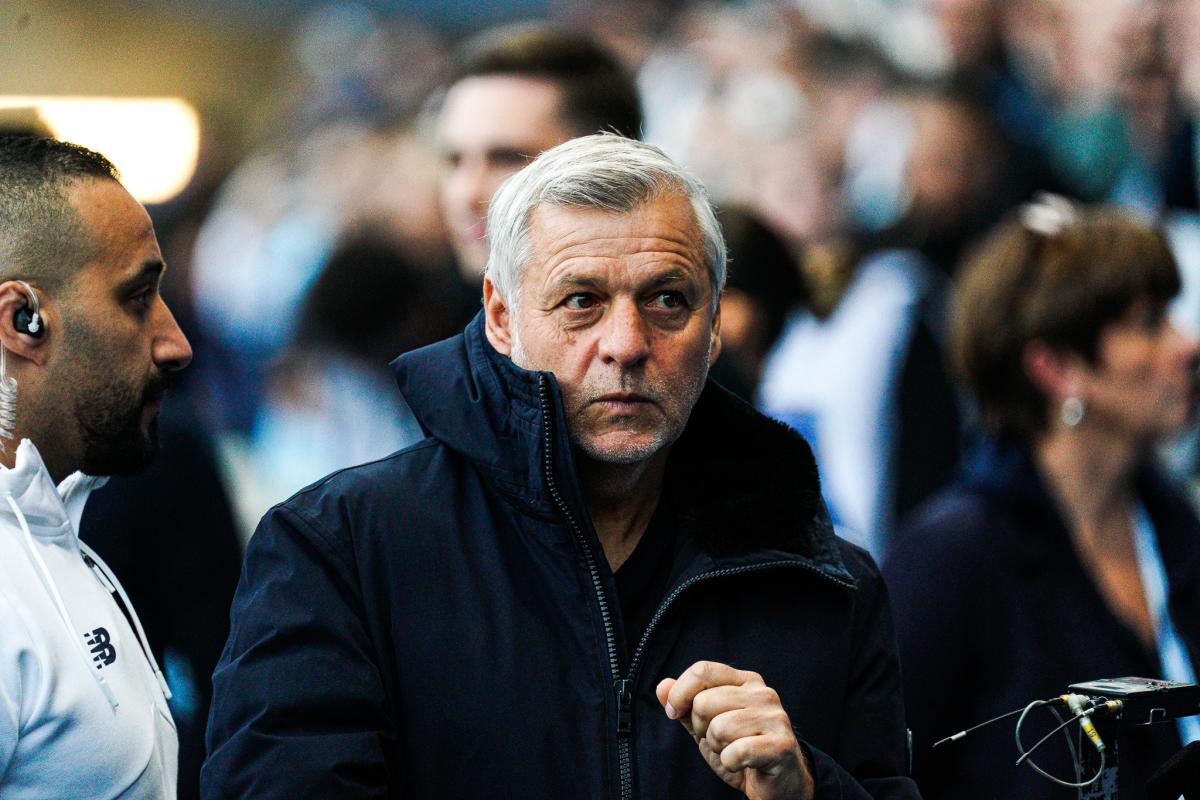Bruno Genesio.