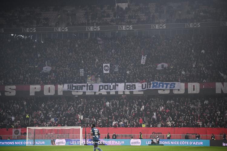 Une banderole déployée par les supporters de l'OGC Nice.