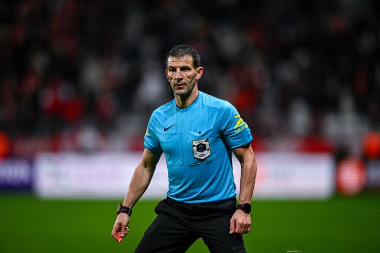 Jérémy Stinat, arbitre de AJ Auxerre - OM