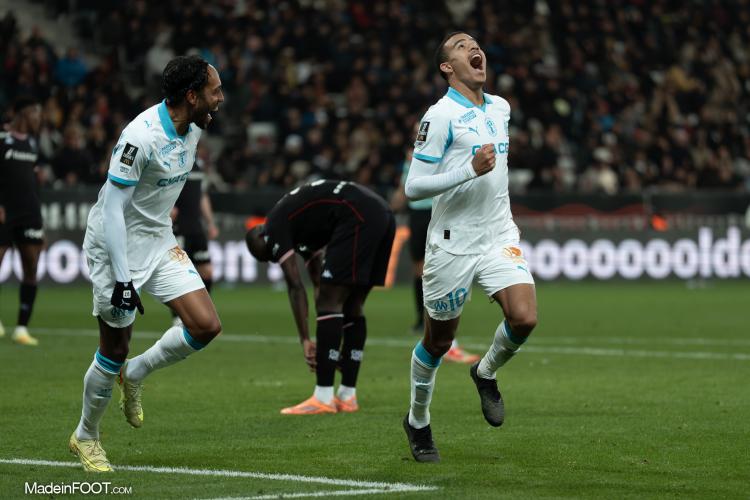 Pierre-Emerick Aubameyang et Mason Greenwood.