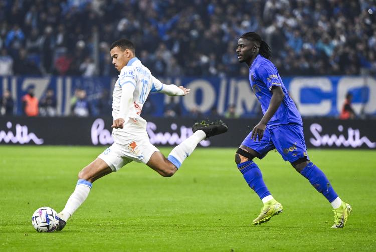 Mason Greenwood et Mohammed Salisu.