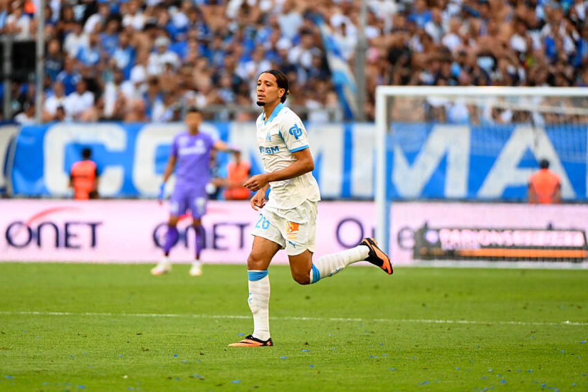 Bilal Nadir, milieu de terrain de l'OM
