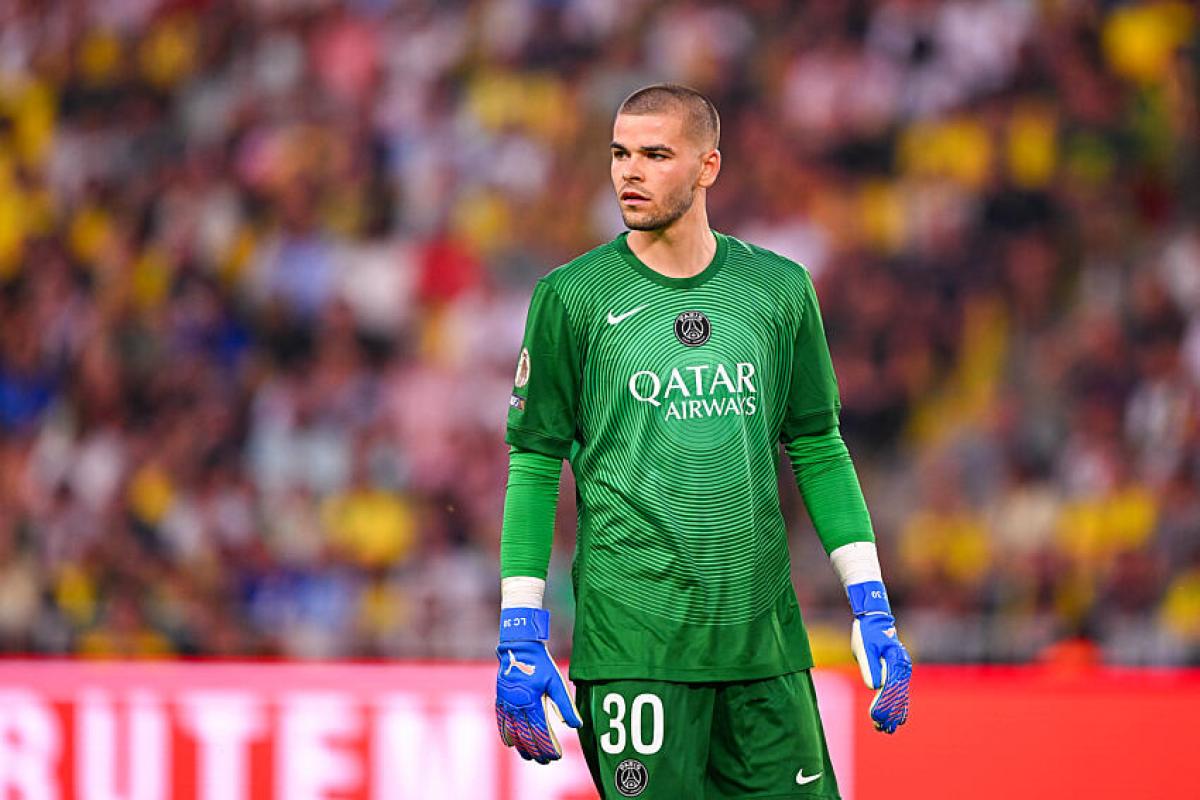 Lucas Chevalier (PSG)