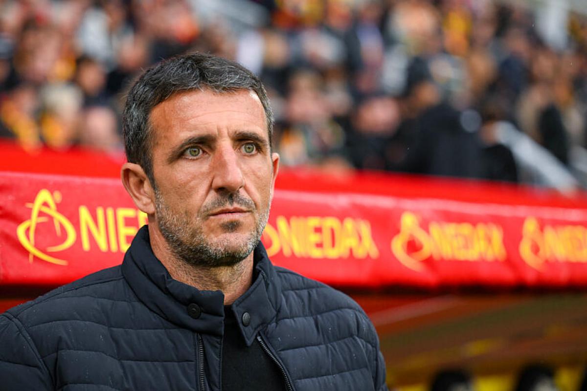Stéphane Gilli, entraineur du Paris FC