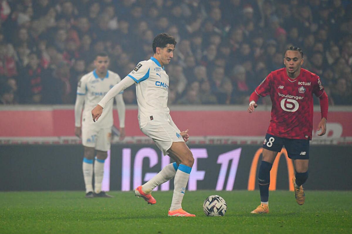 Nayef Aguerd (OM), face à Ethan Mbappé (LOSC)