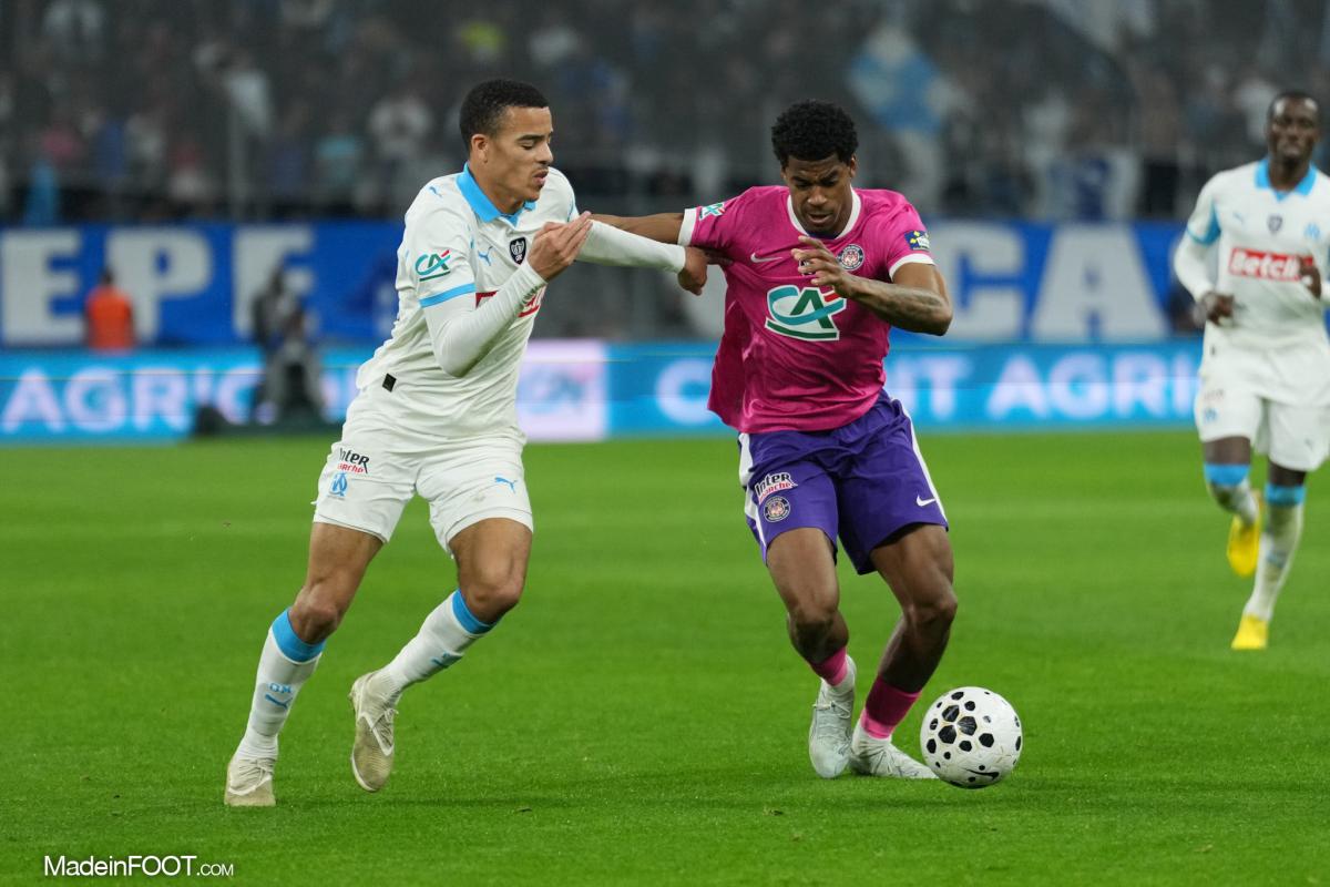 Les compos officielles du match entre le Toulouse FC et l'Olympique de Marseille.