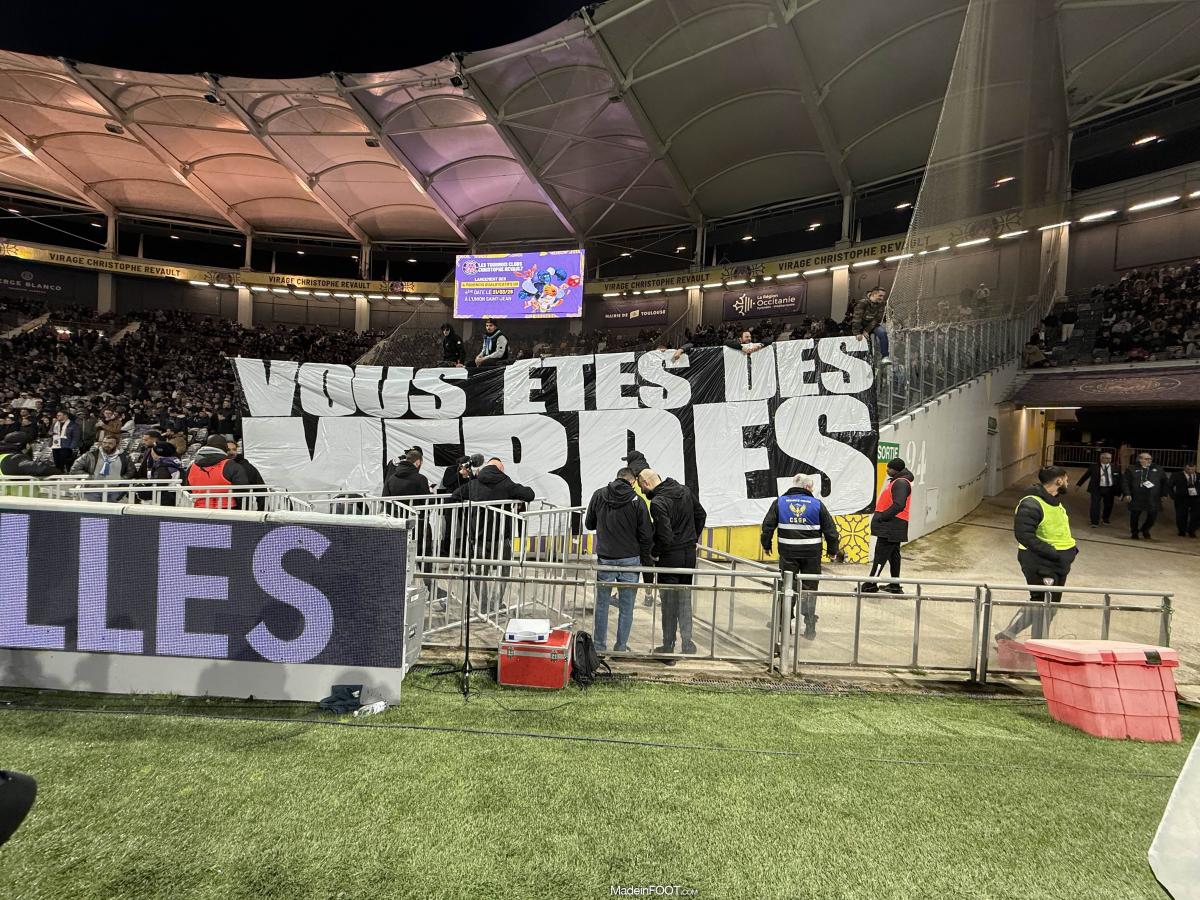 Banderole des supporters de l'OM. 