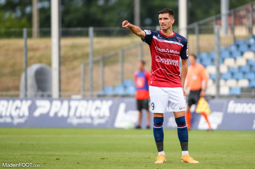 Grbic signe à Lorient