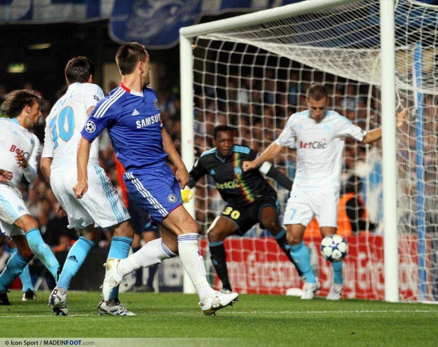 Terry ouvre le score...