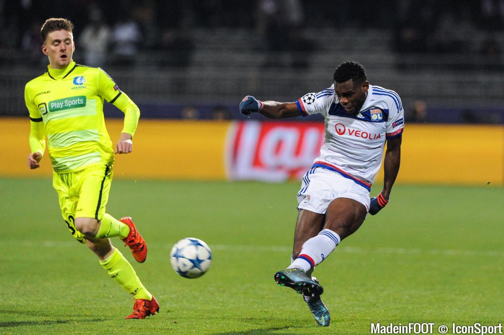 Bedimo avec le maillot lyonnais