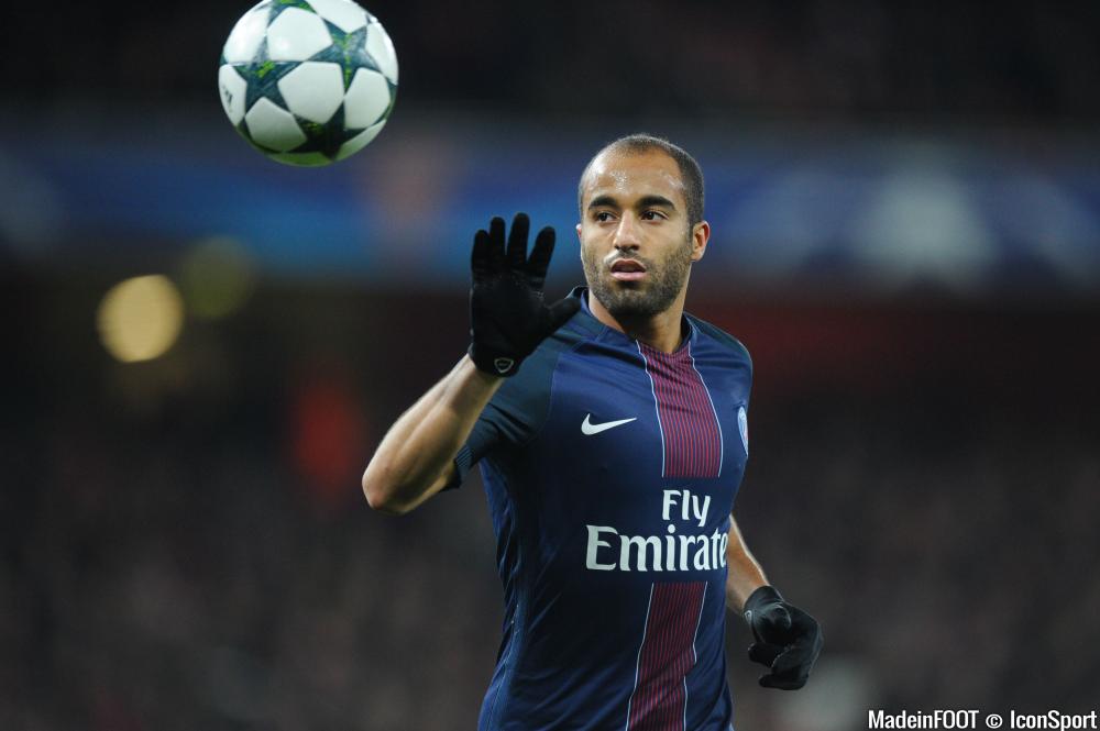  Lucas Moura a tenu à rassurer les supporters du PSG.