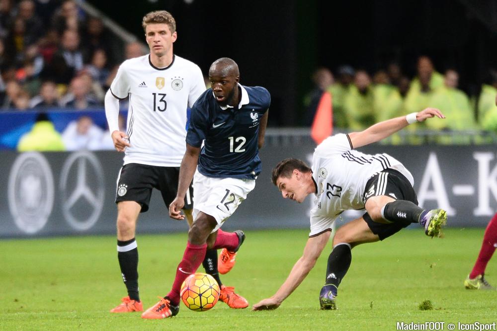 Les compos officielles de la rencontre entre la France et le Cameroun.