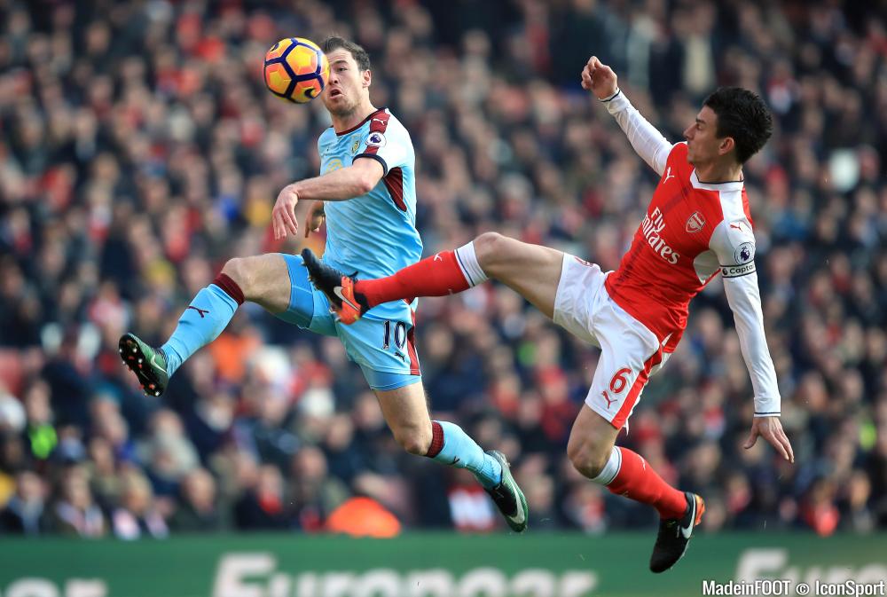 Laurent Koscielny (Arsenal) est dans les petits papiers de l'OM.